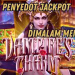 JACKPOT BESAR DI MALAM MENCEKAM VAMPIRES CHARM
